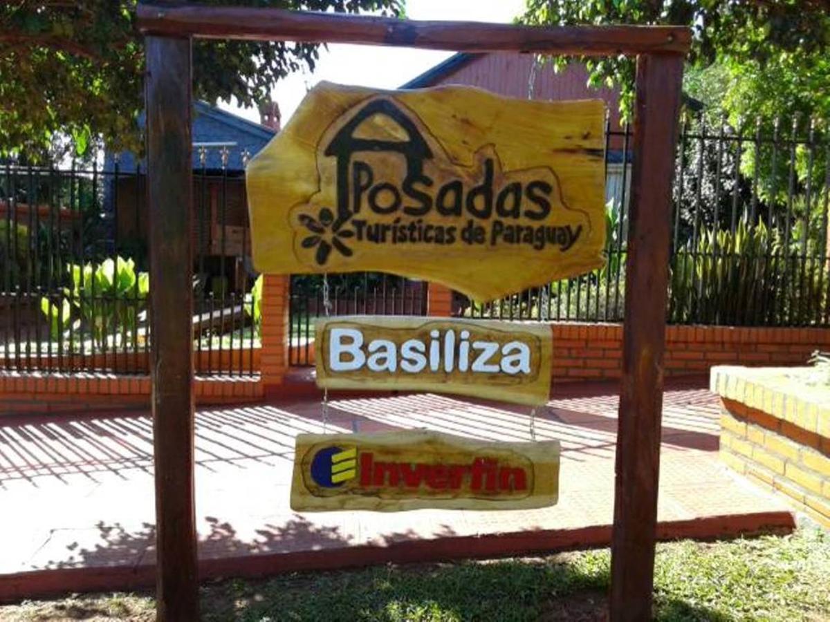 Posada Basiliza, Encarnacion Py Dış mekan fotoğraf