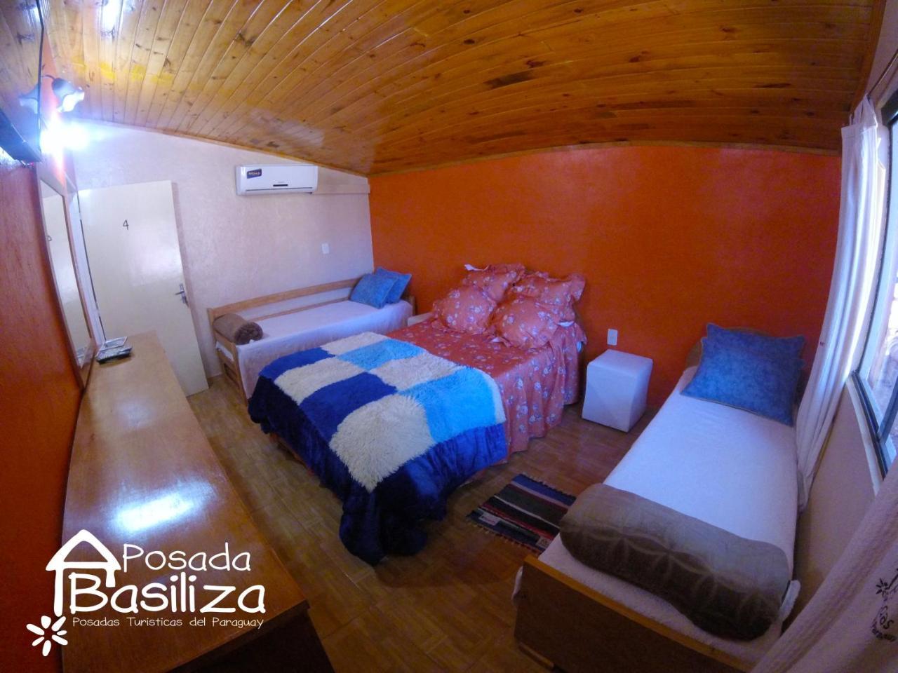 Posada Basiliza, Encarnacion Py Dış mekan fotoğraf