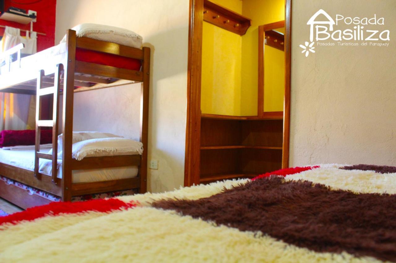 Posada Basiliza, Encarnacion Py Dış mekan fotoğraf