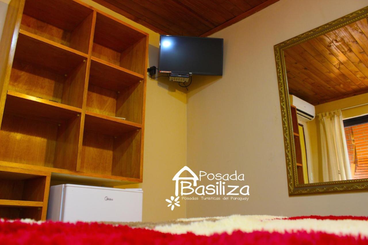 Posada Basiliza, Encarnacion Py Dış mekan fotoğraf